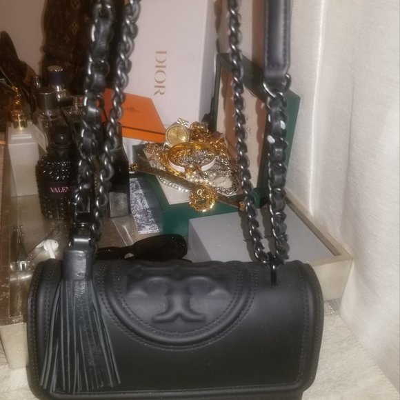 TORY BURCH SMALL FLEMING CONVERTIBLE BAG - Picture 8 of 8